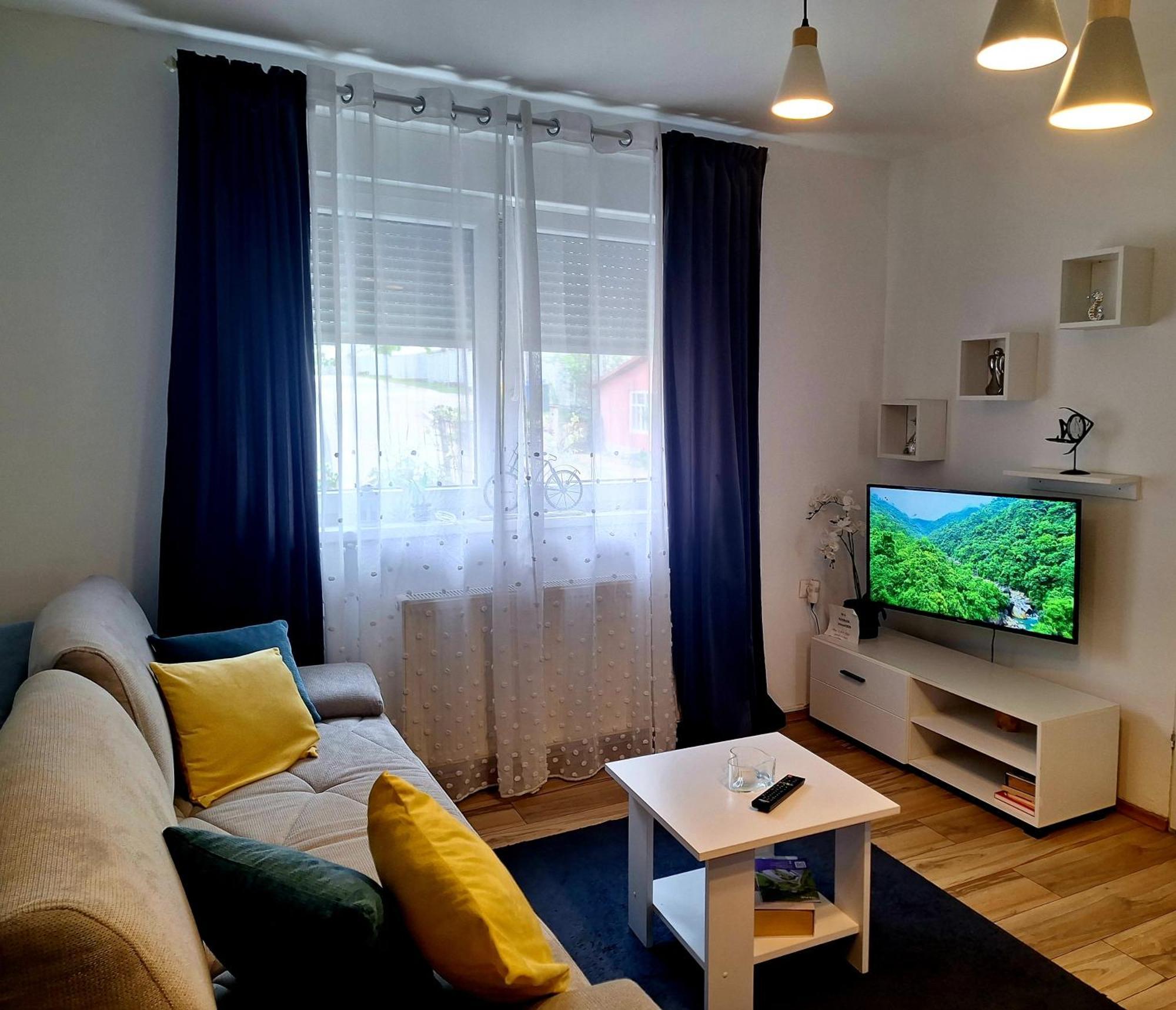 Gospic Riverside Apartment Eksteriør billede